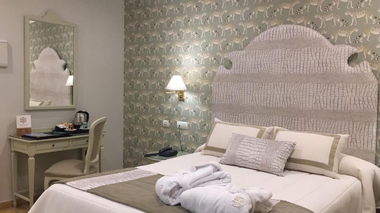 Adriano Boutique Sevilla Luaran gambar