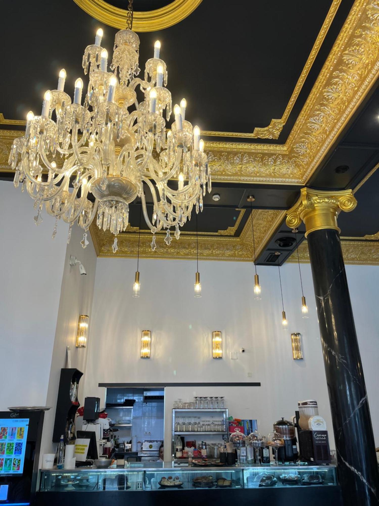 Adriano Boutique Sevilla Luaran gambar